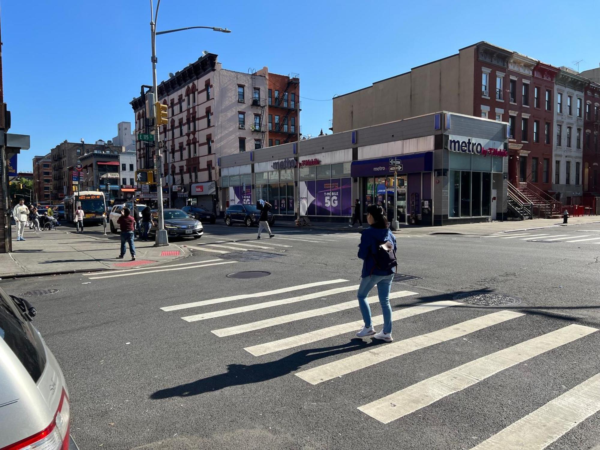East Harlem Hostel Нью-Йорк Экстерьер фото